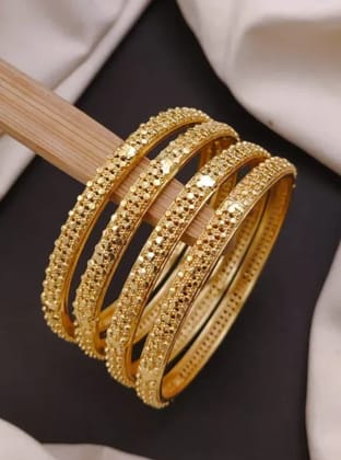 Dainty Gold-Plated Dotted Bangle Set
