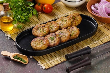 Chicken Tikki Kebab (8-pcs).