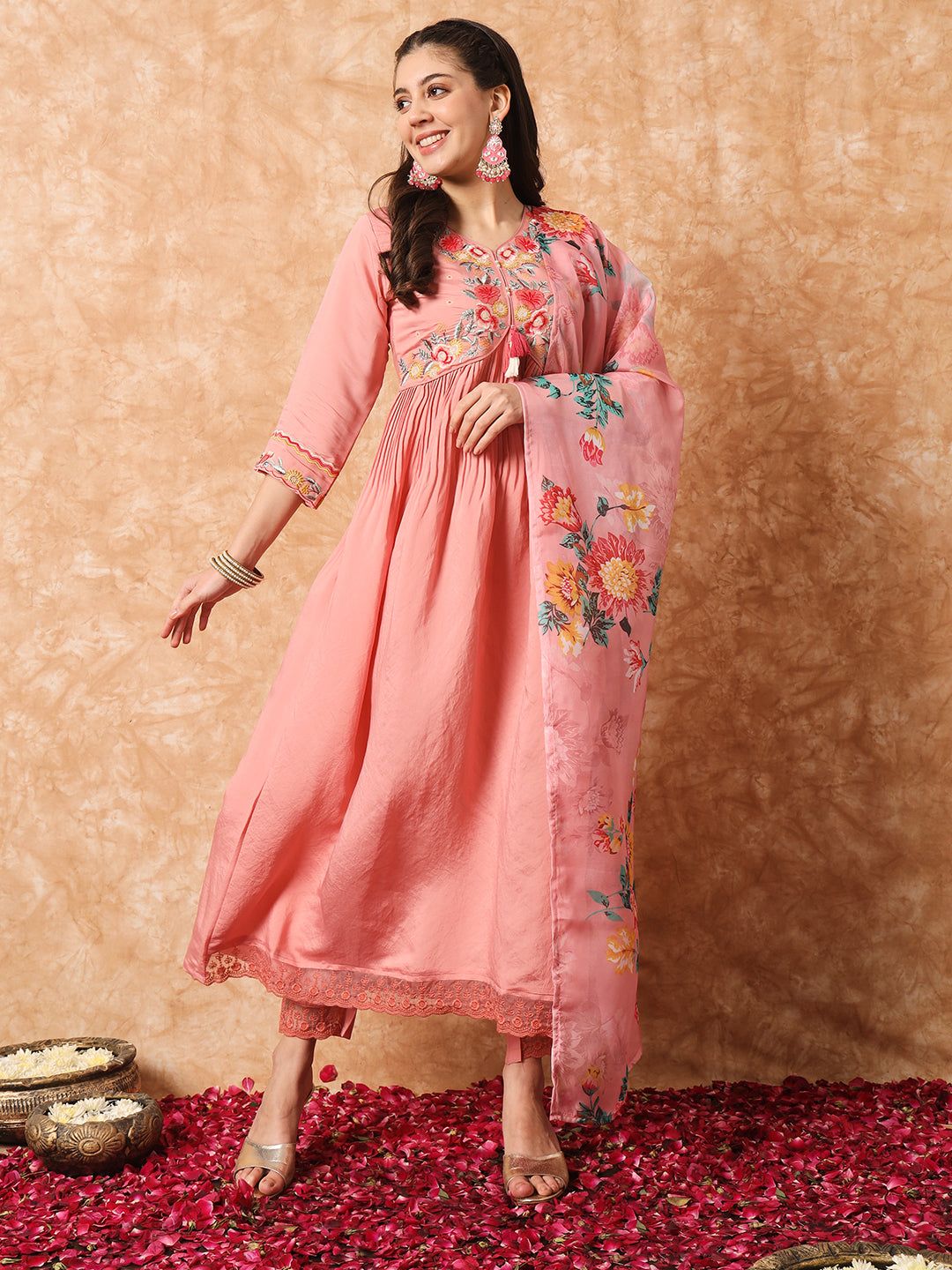 FLORAL YOKE DESIGN EMPIRE THREAD WORK KURTA WITH TROUSERS & DUPATTA-M (38)