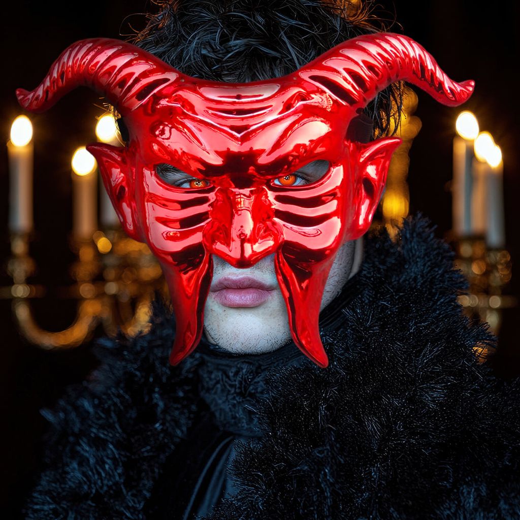 Dracula Mask Red