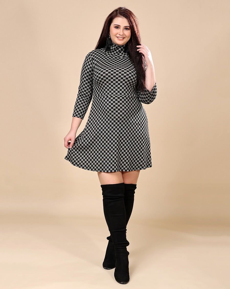 Black & Grey Checked Skater Dress-L / Black