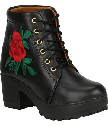 Saheb - Black Women's Ankle Length Boots