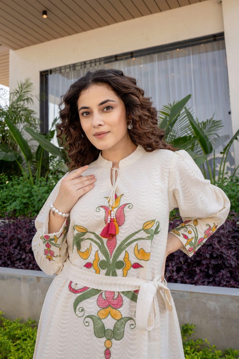 Off-White Tunic with Floral Handwork & Belt-OFF WHITE / XL