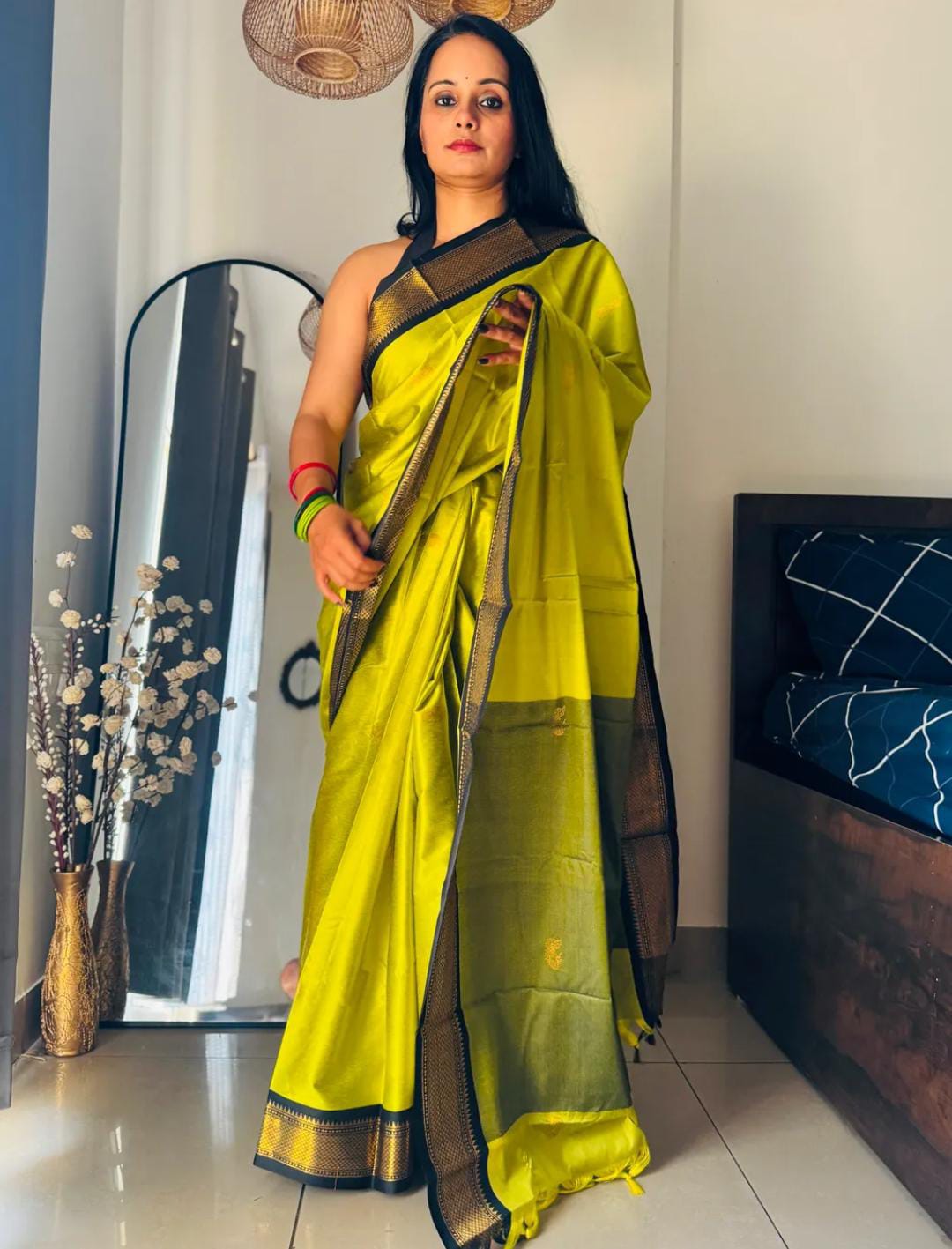 Trending Pathani Kanjivaram Silk Woven Saree