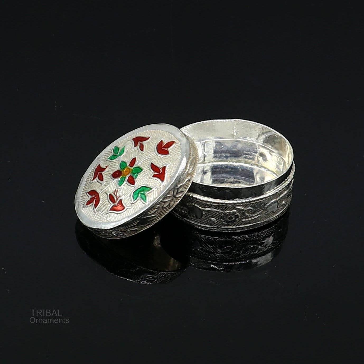 Exclusive oval shape trinket box, sindur kumkum box, brides eye kajal box, 925 sterling silver handmade girls article silver jewelry stb330