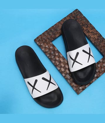 Q tick White Men's Slide Flip Flop