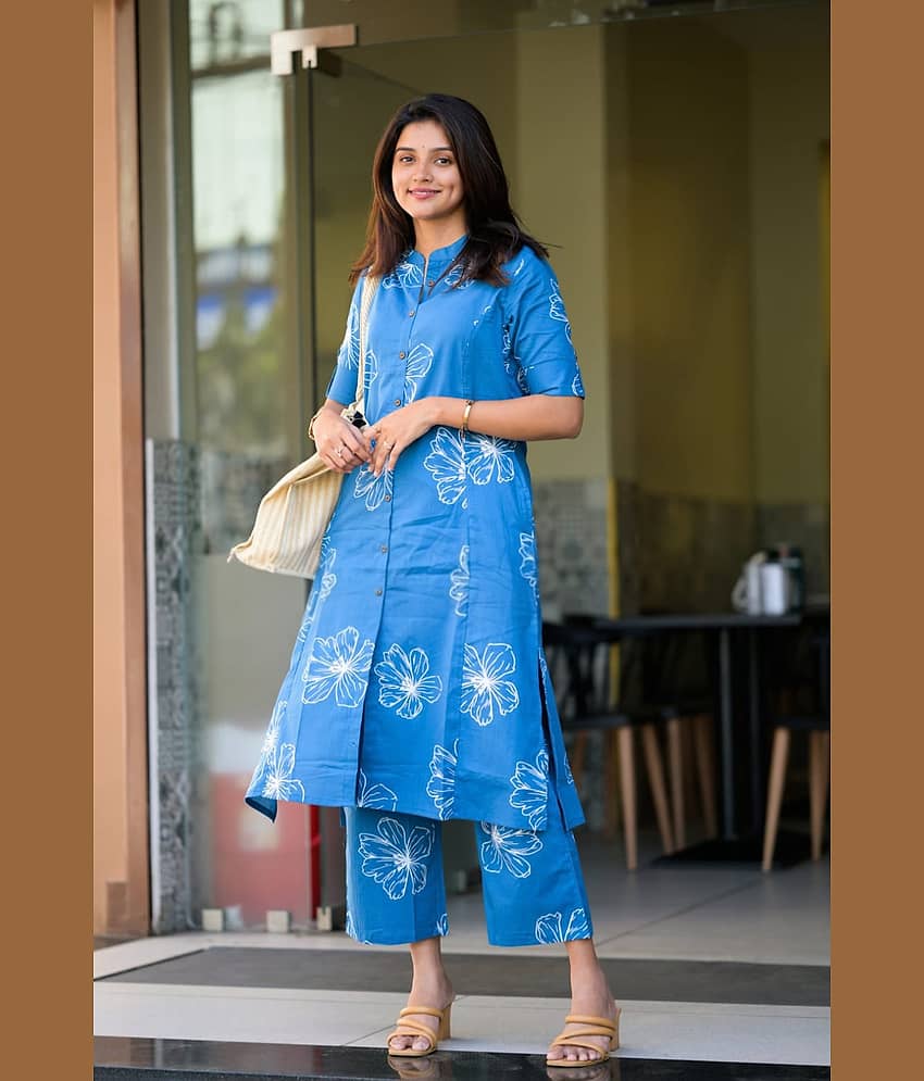 YAGNIK FASHION Women Cotton Blend Self Design Straight Kurti With Pants ( Blue )