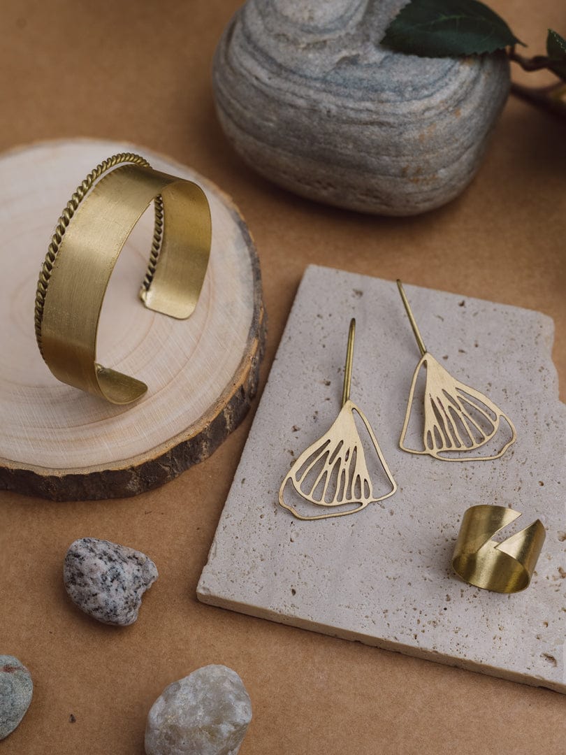 Butterfly Minimal Brass Hamper (Anti tarnish)