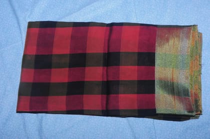 Elegant Red and Black Checks Saree