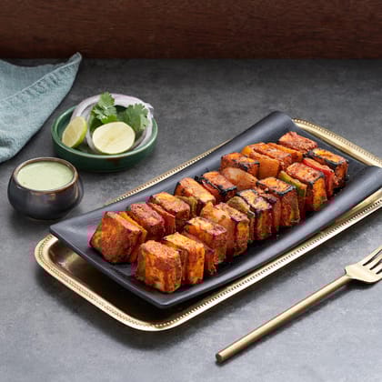 Tandoori Paneer Tikka (8 Pcs)