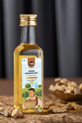 HPK Agro & Foods Walnut Oil Glass Bottle 100ML HPK Agro & Foods Walnut Oil Glass Bottle 100ML