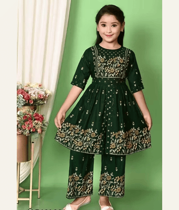 DS DRESSES Girls Cotton Kurti with Pants ( Pack of 1 , Green )