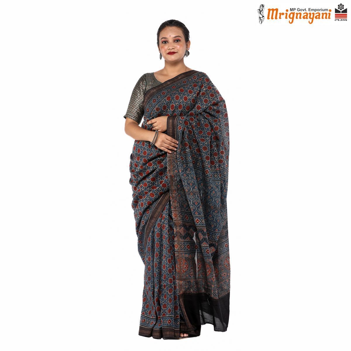 HANDLOOM MAHESHWARI SILK SAREE WITH BLOUSE (SKU - 1SM901200422, SAREE-1057)
