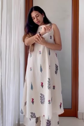 HANDBLOCK-PRINTED KURTA SET – A TIMELESS PIECE THAT BLENDS SIMPLICITY WITH SOPHISTICATION-S