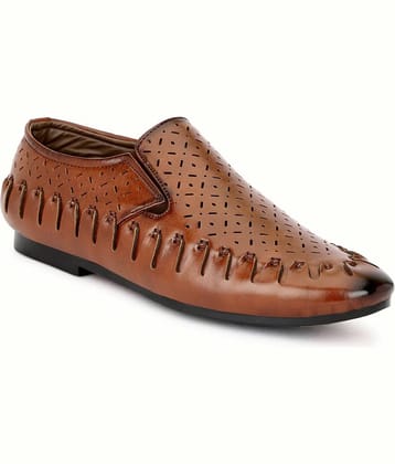 MARKRANGE - Tan Men's Slip on