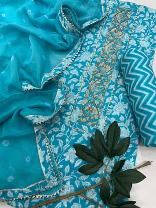 Printed Hand Work Suit