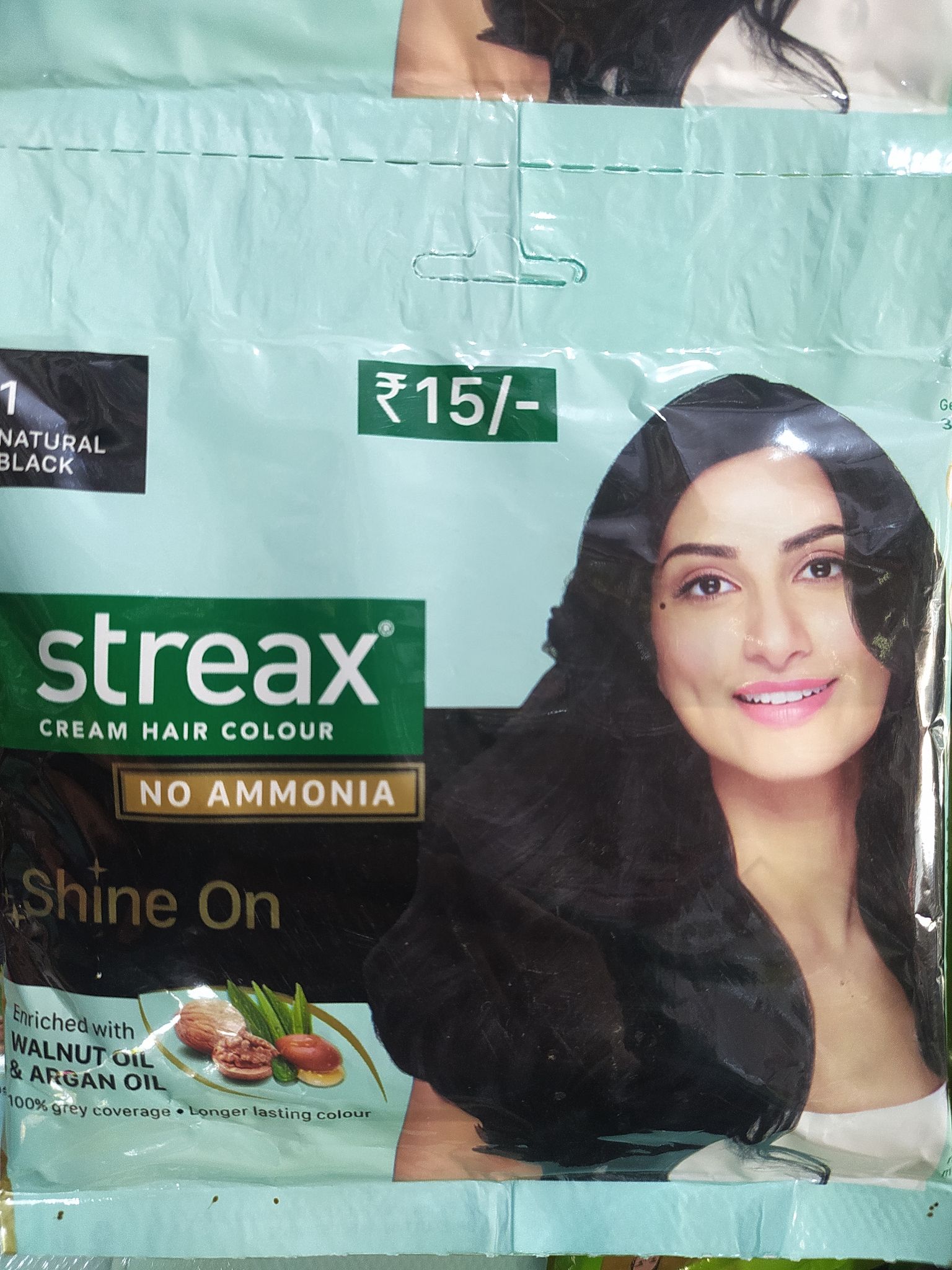 Streax® Cream hair colour No ammonia black natural