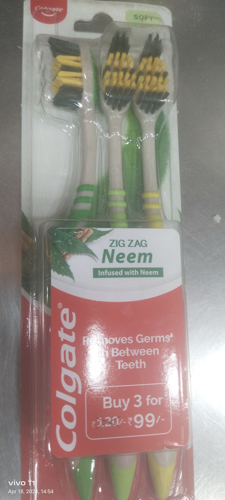 Colgate Zig zag Neem  toothbrush 