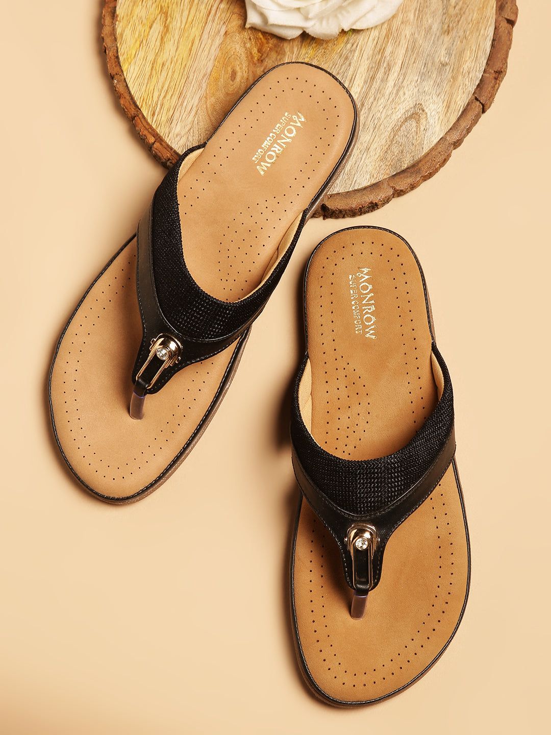 Bella Black Flats-36 / Black