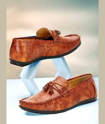 Buxton Tan Men's Tassel