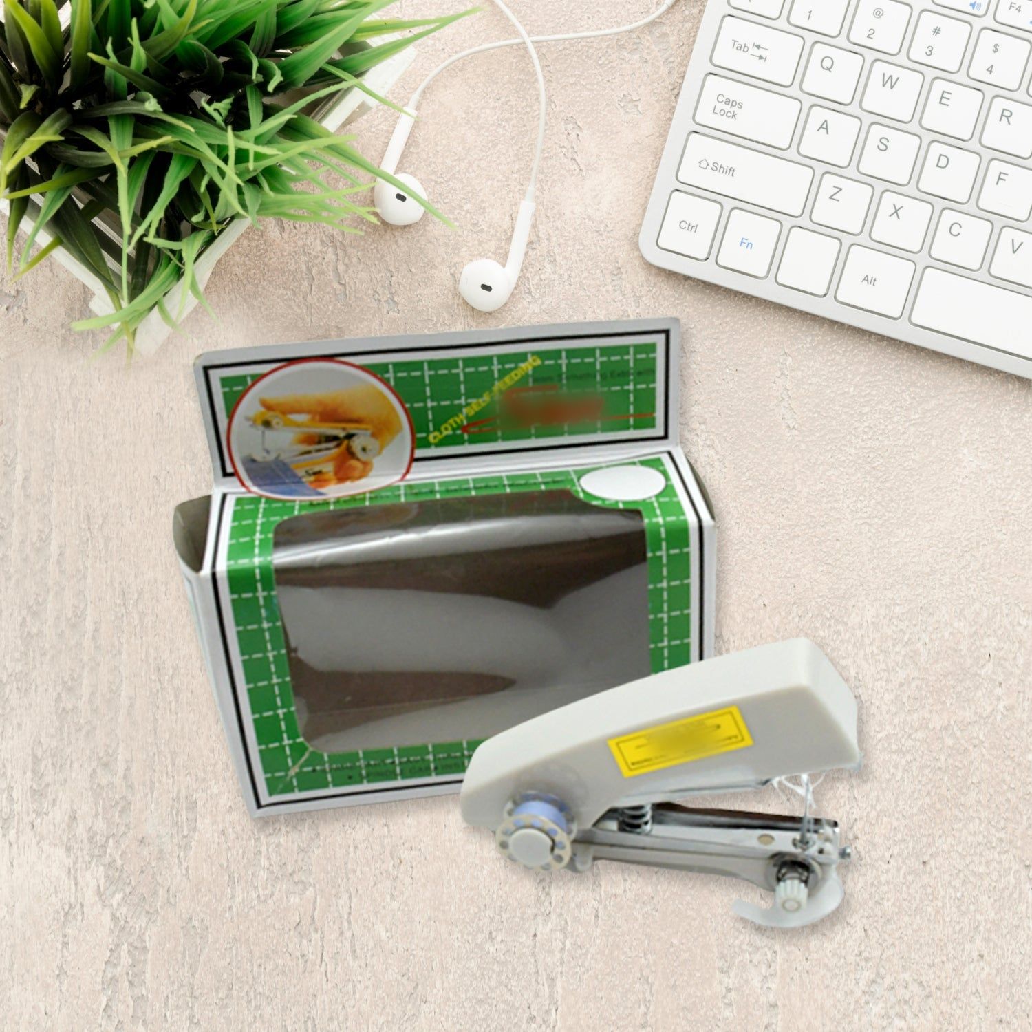 Pocket Portable Mini Sewing Stapler Machine: Cordless Hand-Operated Manual Stitcher for Garments and Cloth