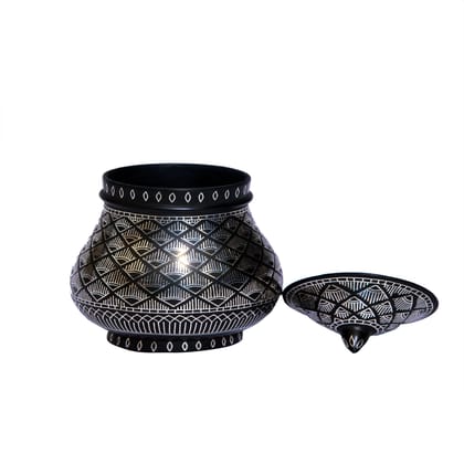 Bidri Jam Pot Tarkashi Work (1TMTDCOKA10217)