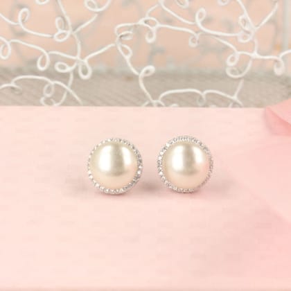 92.5 Pearl Studded Silver Earrings - SIA421024