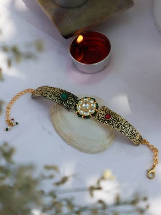 Nishi Kundan Embossed Lumba Bracelet-Gold