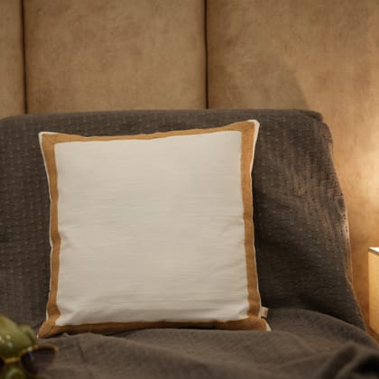 Crystal white jute bordered cushion cover