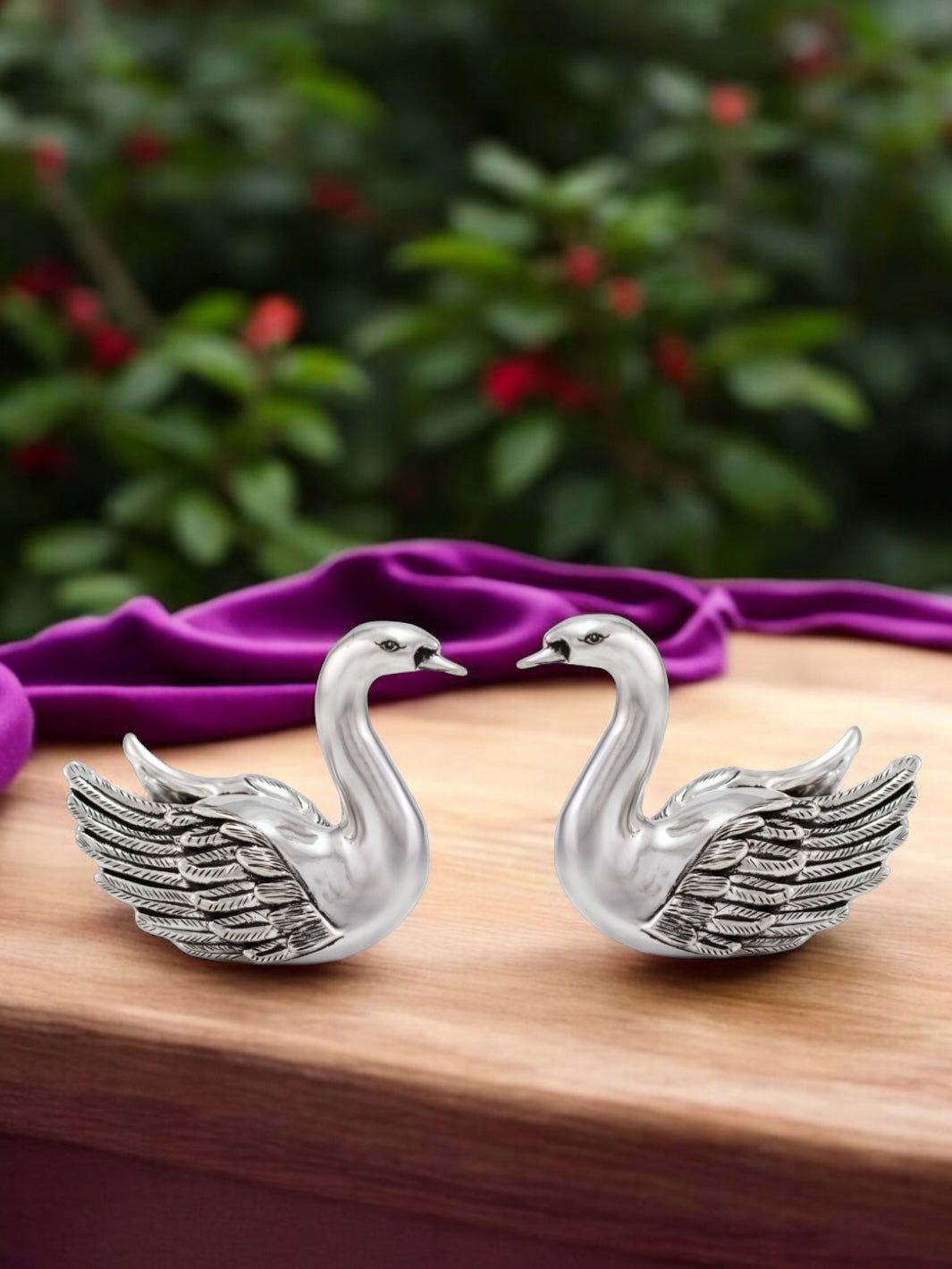 Pure Silver Pair Of Swan Idol-25 gm