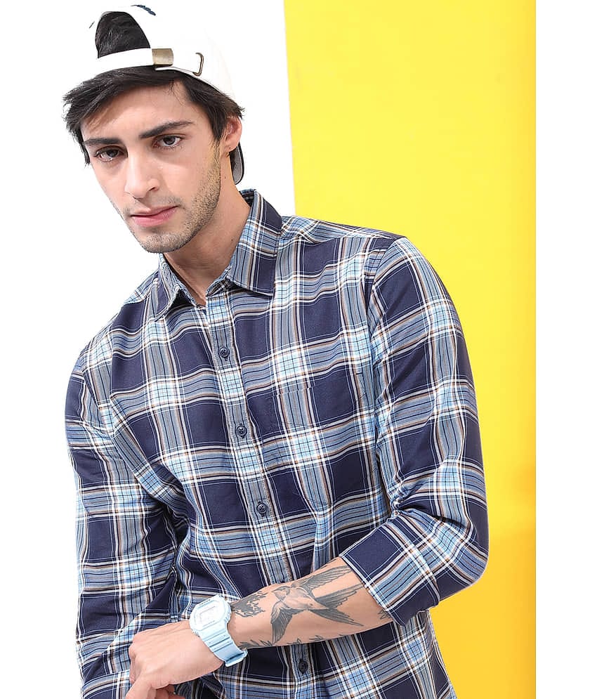 Highlander Cotton Blend Slim Fit Checks Full Sleeves Men's Casual Shirt - Blue ( Pack of 1 )