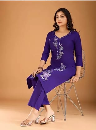 Vatudi Fashion Women Viscose Rayon Kurti Pant Set