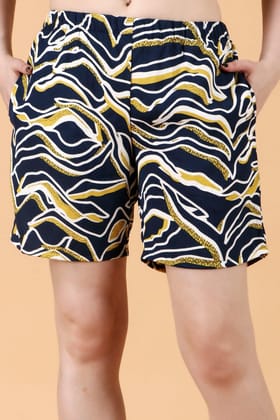Blue Whale Printed Shorts-L / Blue