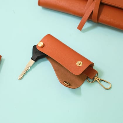 Leather Key Organizer - 4cm x 10cm x 4cm Leather Key Organizer - 4cm x 10cm x 4cm