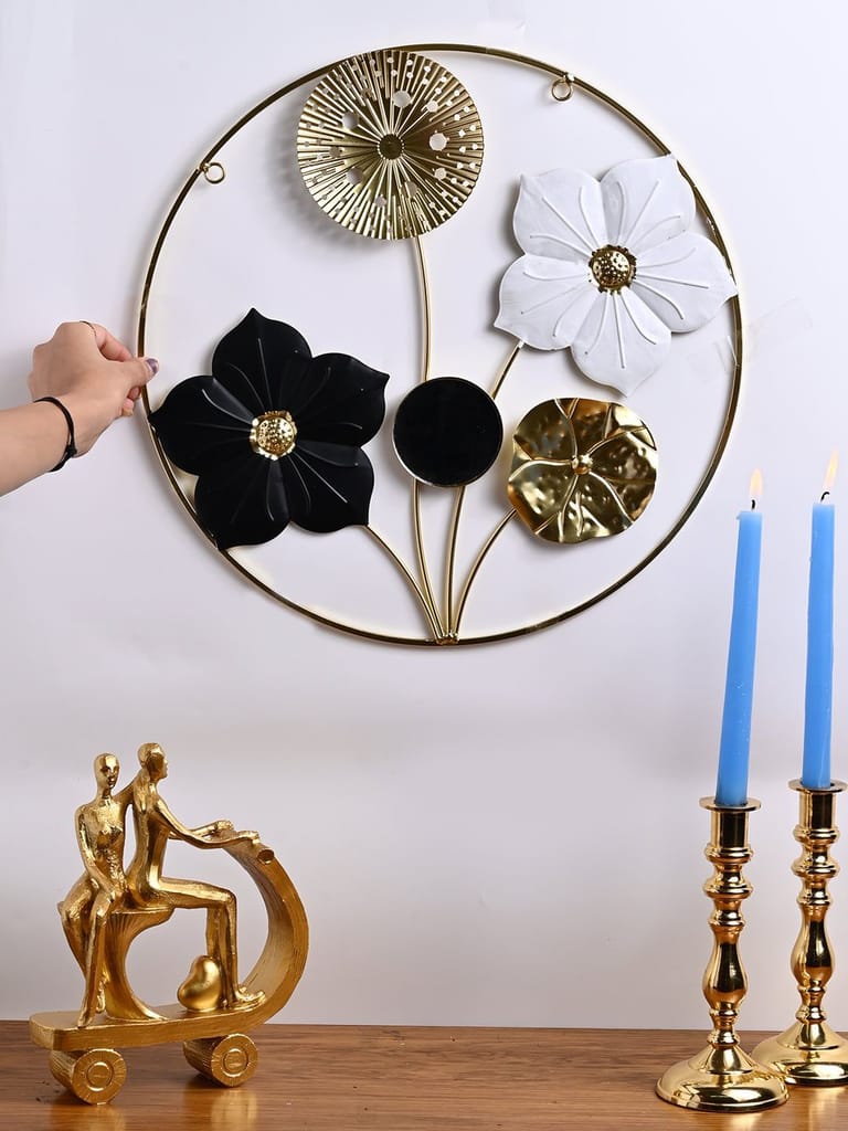 Sun-Kissed Vibe - Round Sunflower Wall Plaque