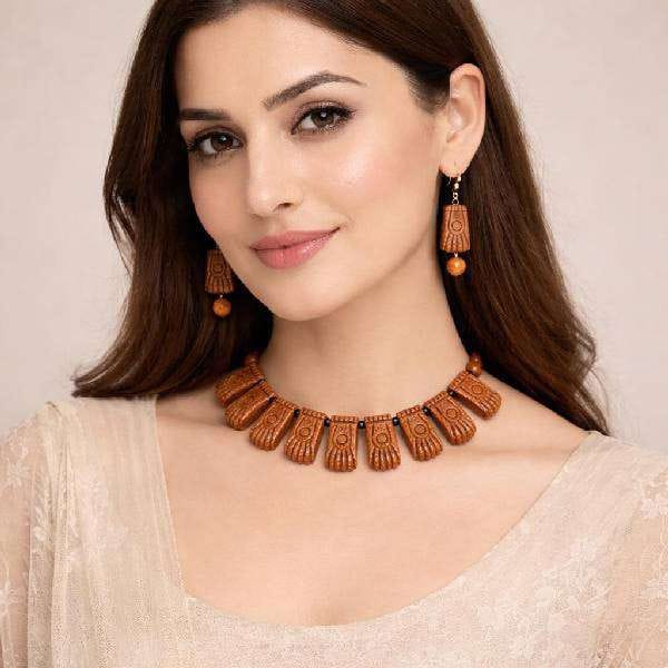 Terracotta Necklace for Women EcoFriendly Comfort Wear in Natural Color