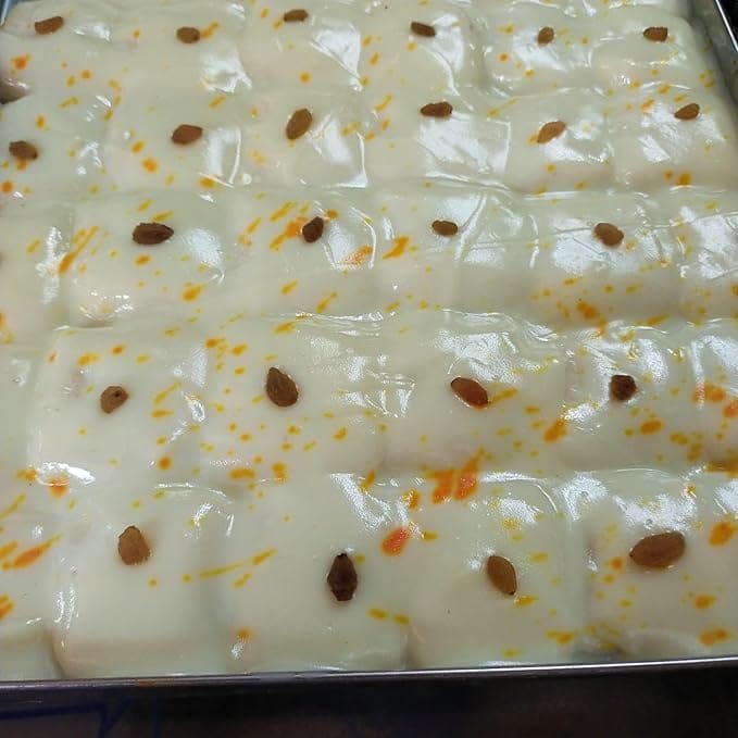 BANGLARMISTI Malai Madhuri | Delicate Bengali Sweet, Pure Chena, Soft, Spongy, and Delicious, 8pcs Pack