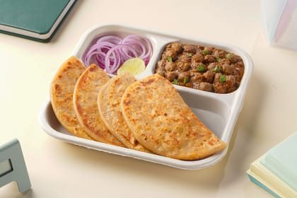 Aloo Paratha with Pindi Chole Lunchbox Aloo Paratha with Pindi Chole Lunchbox
