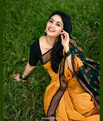 fab woven Art Silk Woven Design Banarasi saree With Unstitched Blouse Piece ( Mustard )