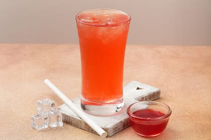 Strawberry Ice Tea