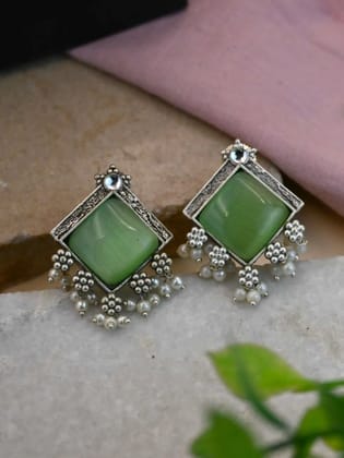 Silver-Plated Square Monalisa Pearl Stud Earrings – Casual Elegance | Sarichka-Mint Green