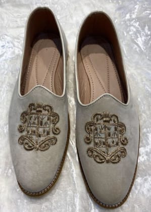 Grey Hand Embroidery Suede Loafers for Mens-Gray / 6