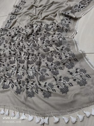 EXCLUSIVE PREMIUM EMBROIDERY WORK MUL COTTON SAREE