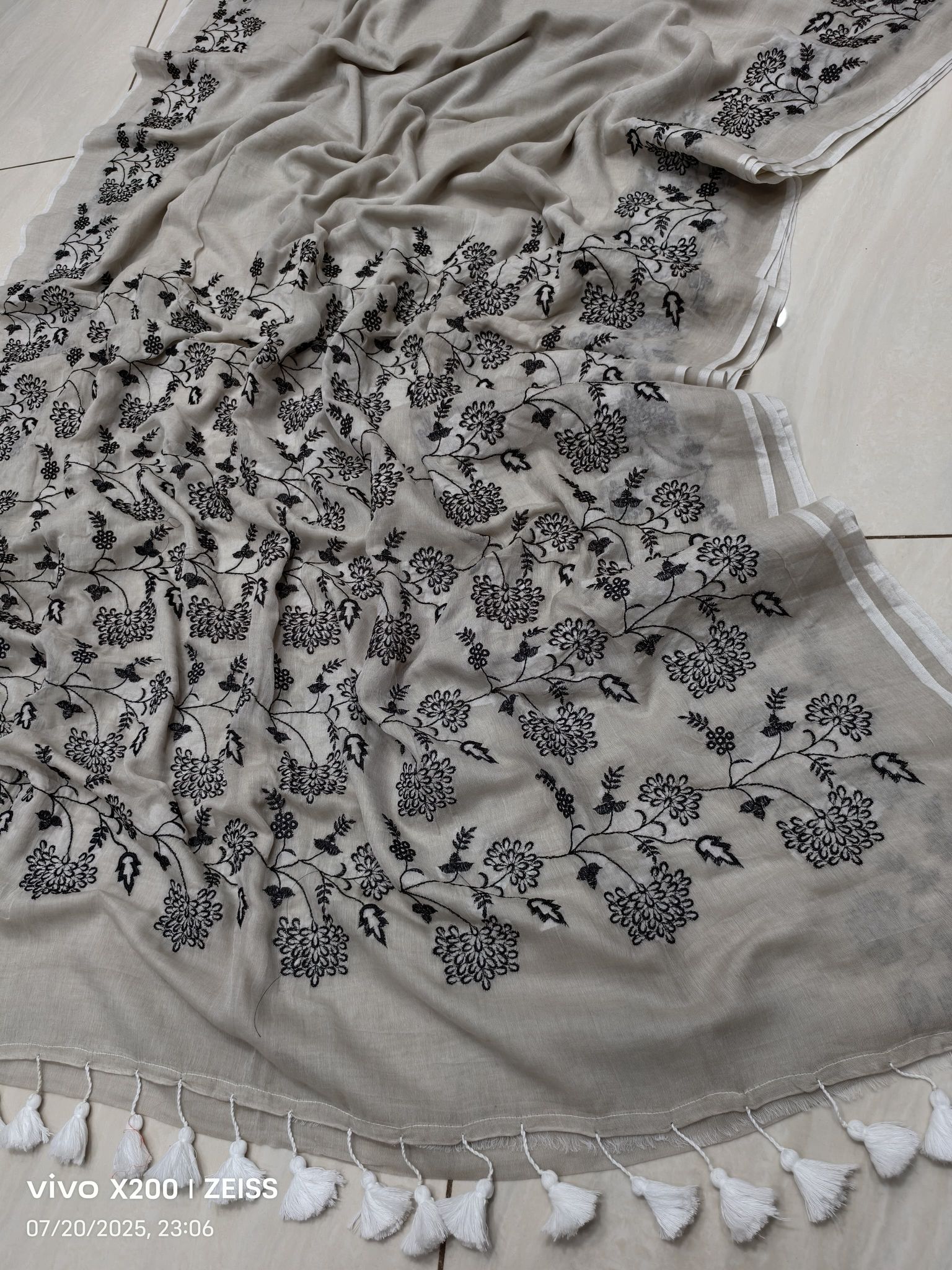 EXCLUSIVE PREMIUM EMBROIDERY WORK MUL COTTON SAREE