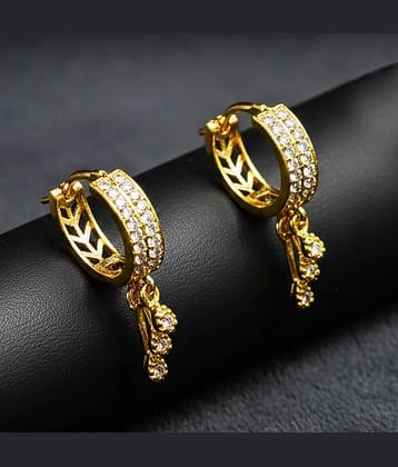 Style Wind Gold Bali Earrings ( Pack of 1 )