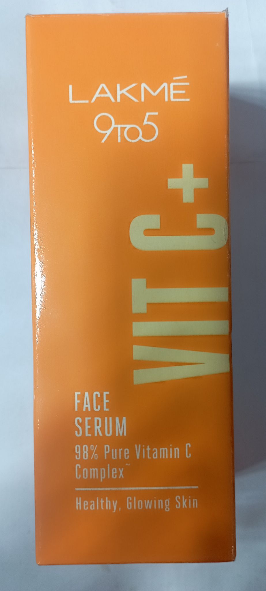 Lakme 9 to 5  vitamin c+ face serum 98% 30 ml
