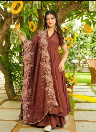 BEAUTIFULL FLARED PLAZZO WITH DUPATTA