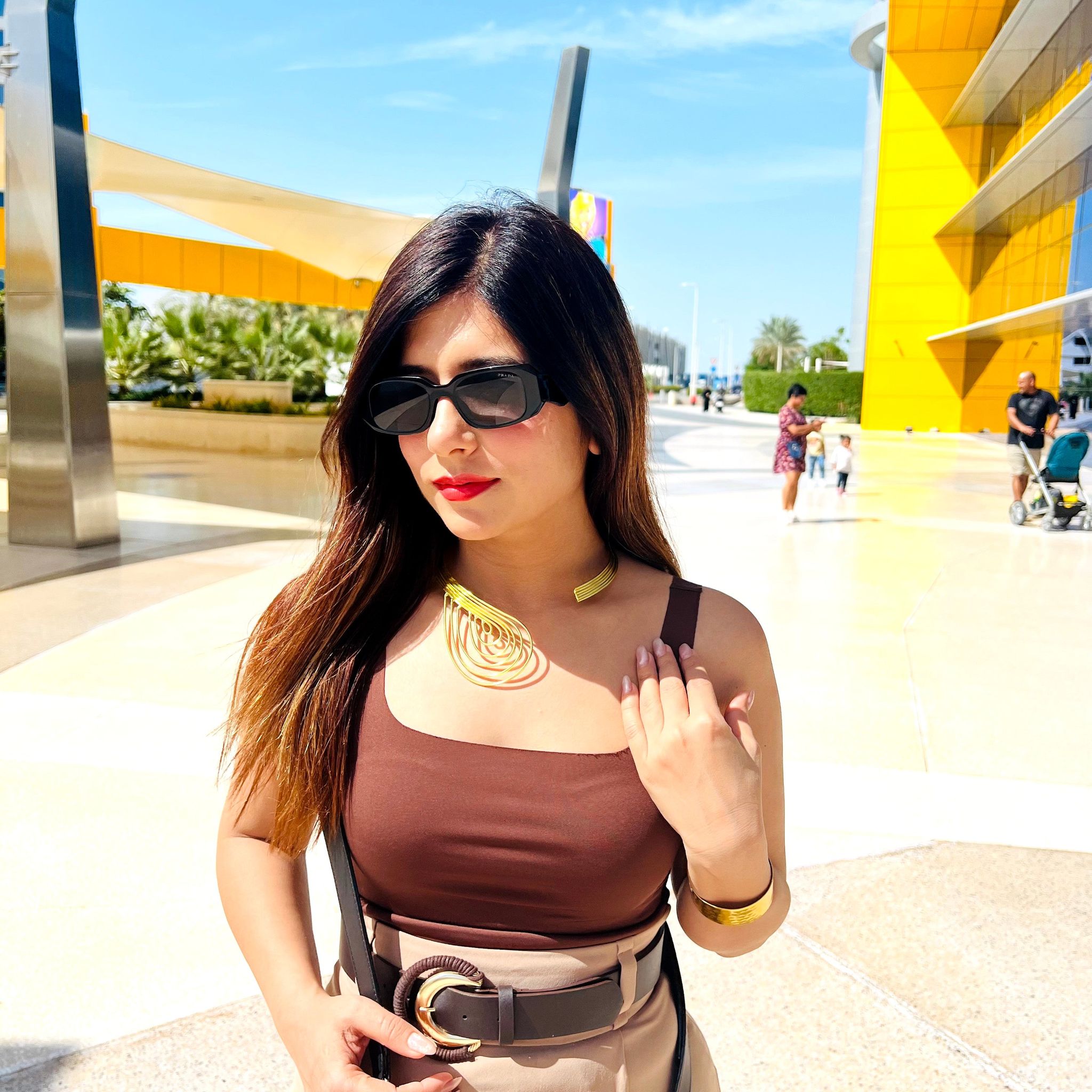 Layla billy Gold Neckpiece-Golden