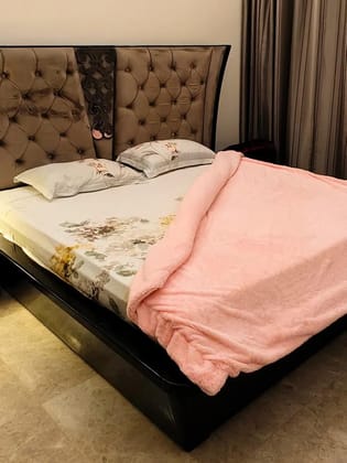 Zero Degree AC Quilt by Shoogloo