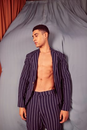BLUE/WHITE STRIPE SUIT-XXL / 30